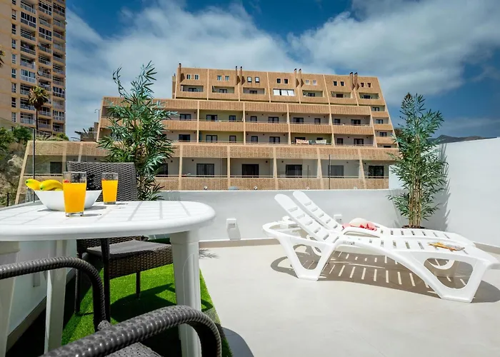 2 Charming In Americas Apartment